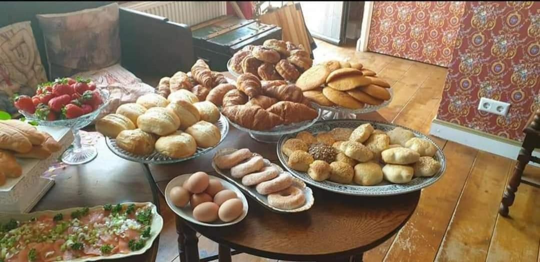 De Snoeperij Bed & Breakfast Dirksland Bagian luar foto
