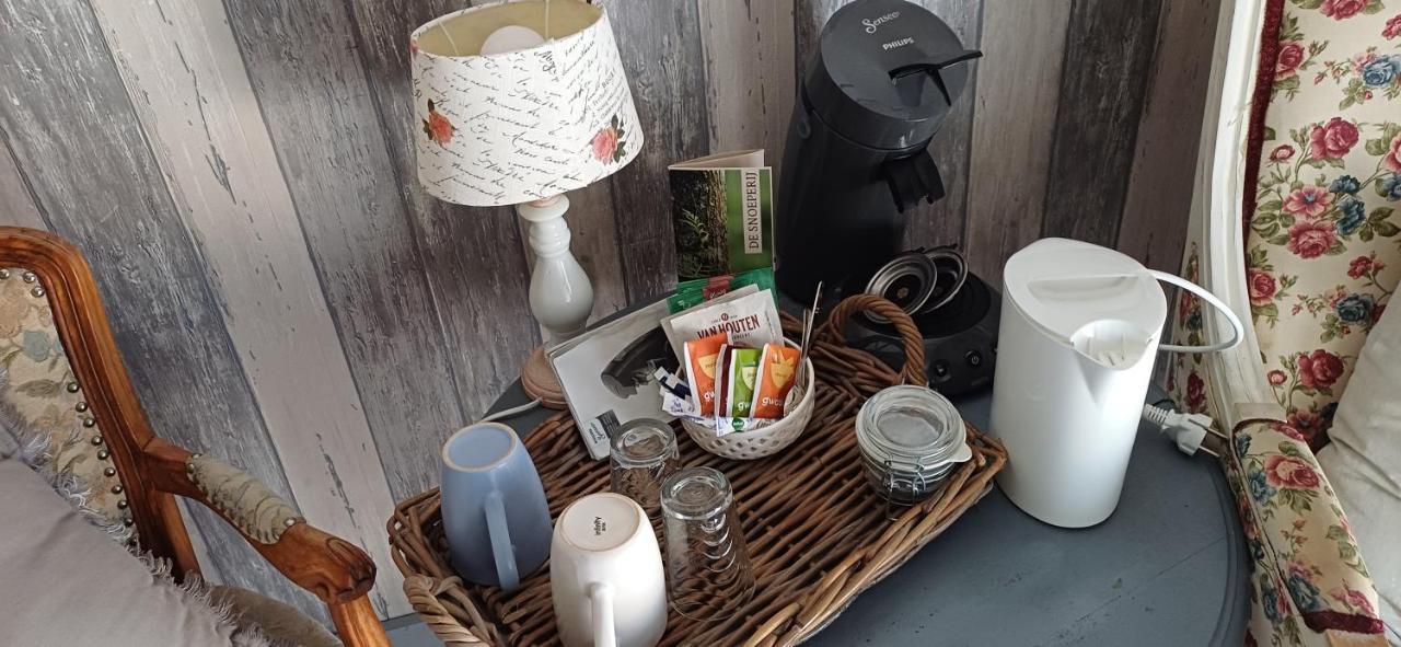 De Snoeperij Bed & Breakfast Dirksland Bagian luar foto